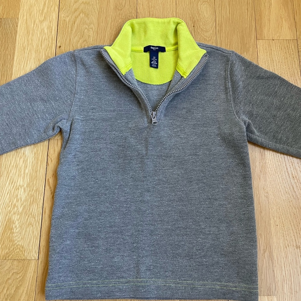 GAP Kids Grey Sweatshirt size small